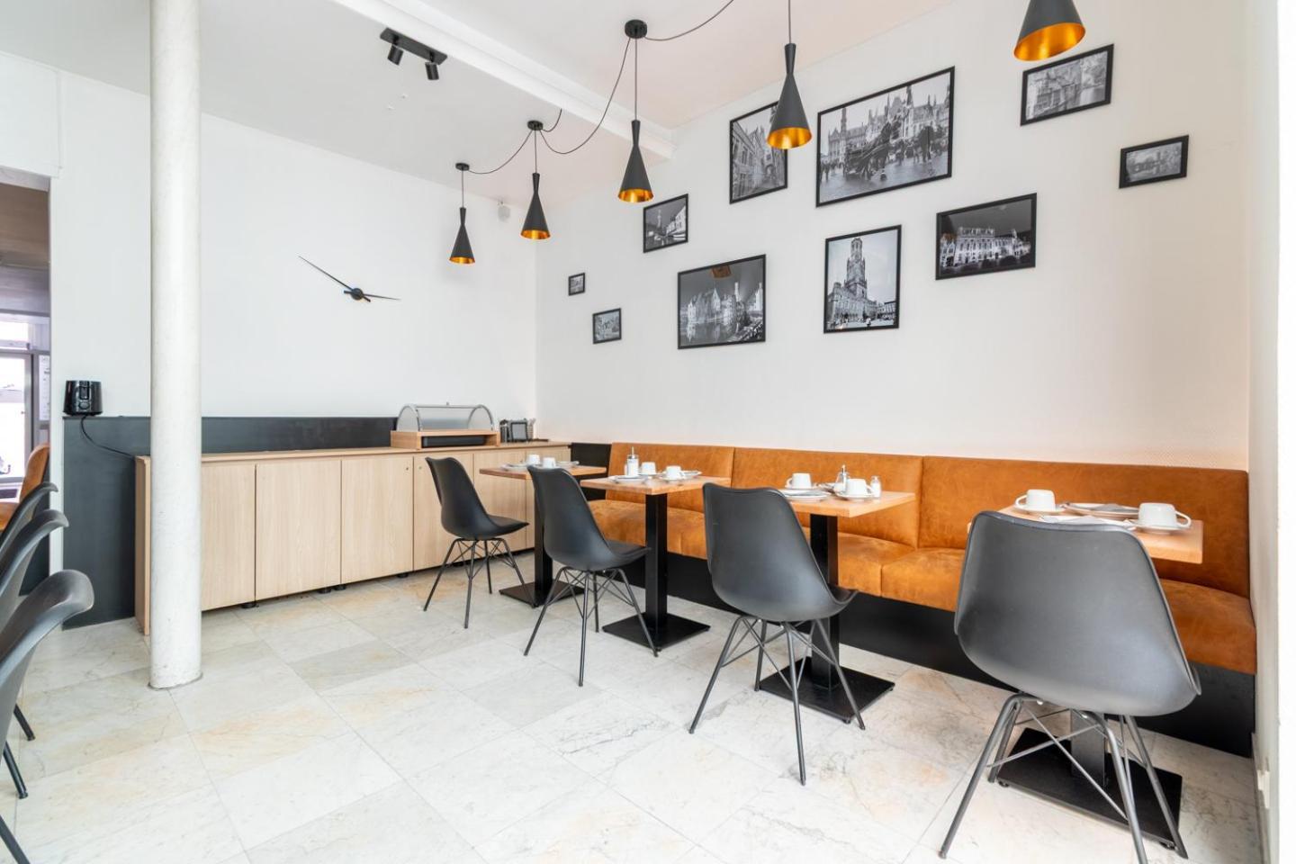 Hotel Montovani Брюгге Экстерьер фото