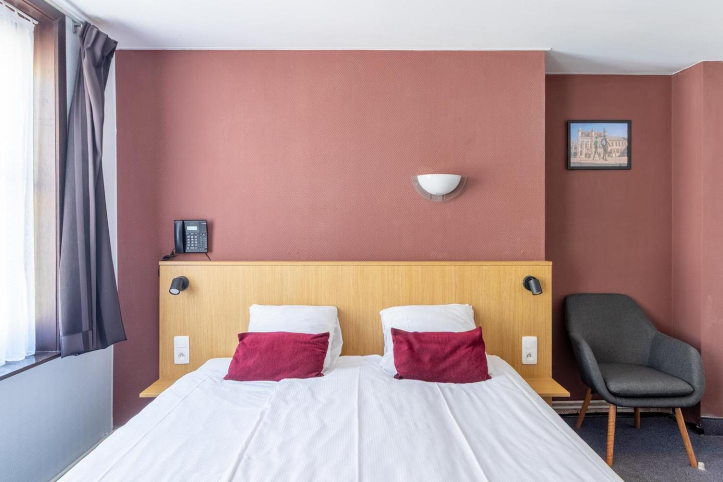 Hotel Montovani Брюгге Экстерьер фото