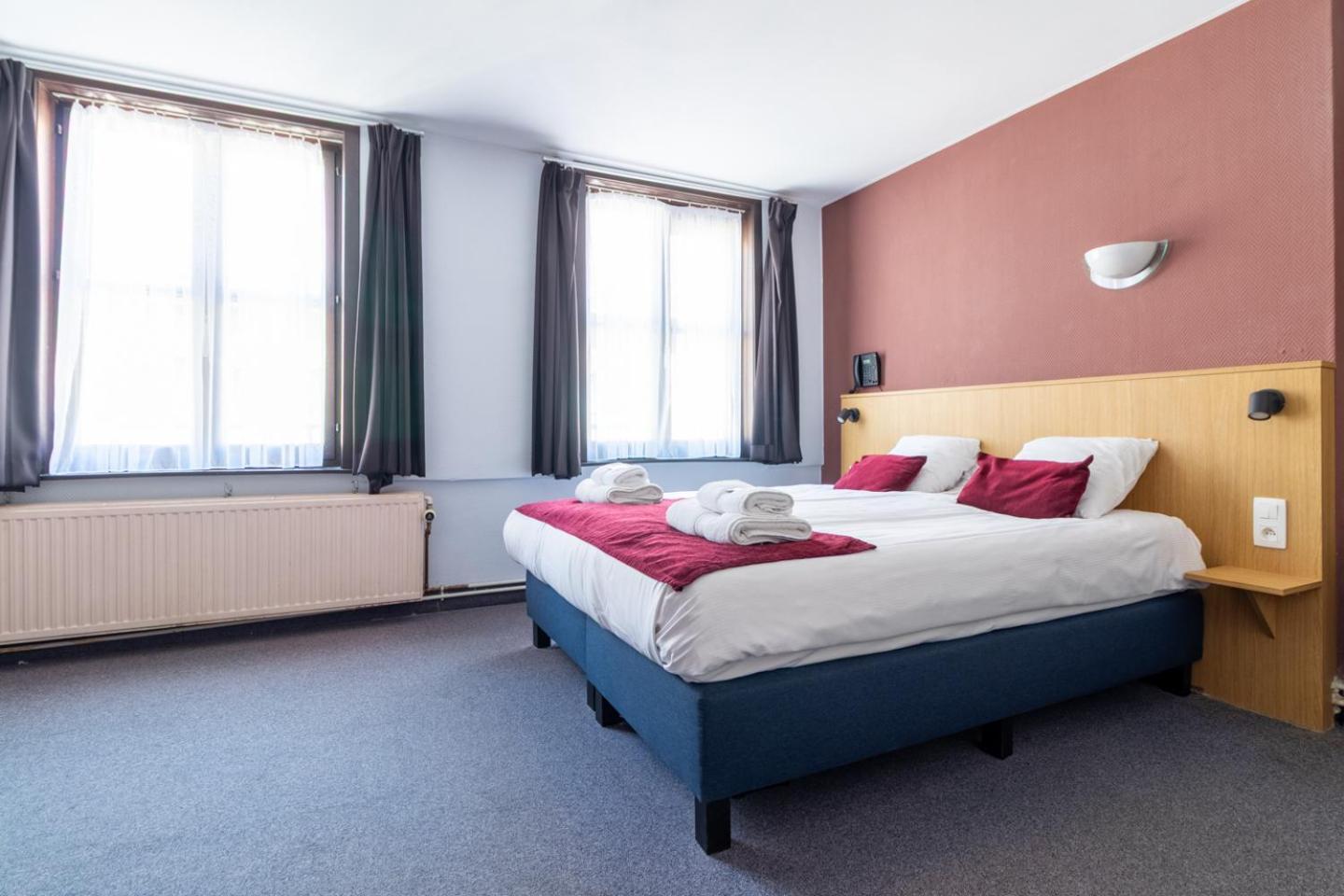Hotel Montovani Брюгге Экстерьер фото