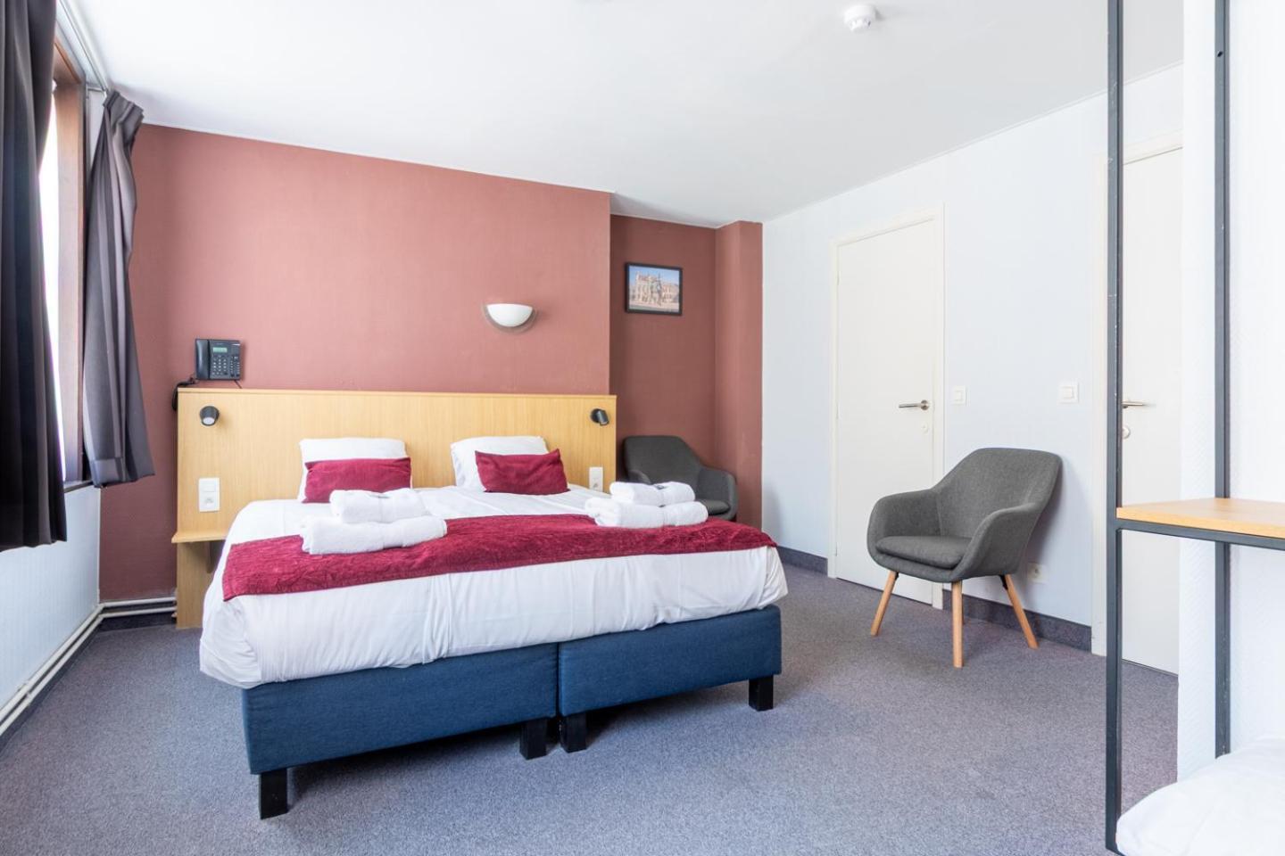 Hotel Montovani Брюгге Экстерьер фото