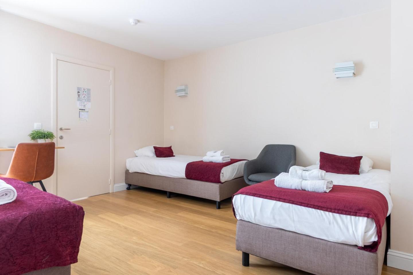 Hotel Montovani Брюгге Экстерьер фото